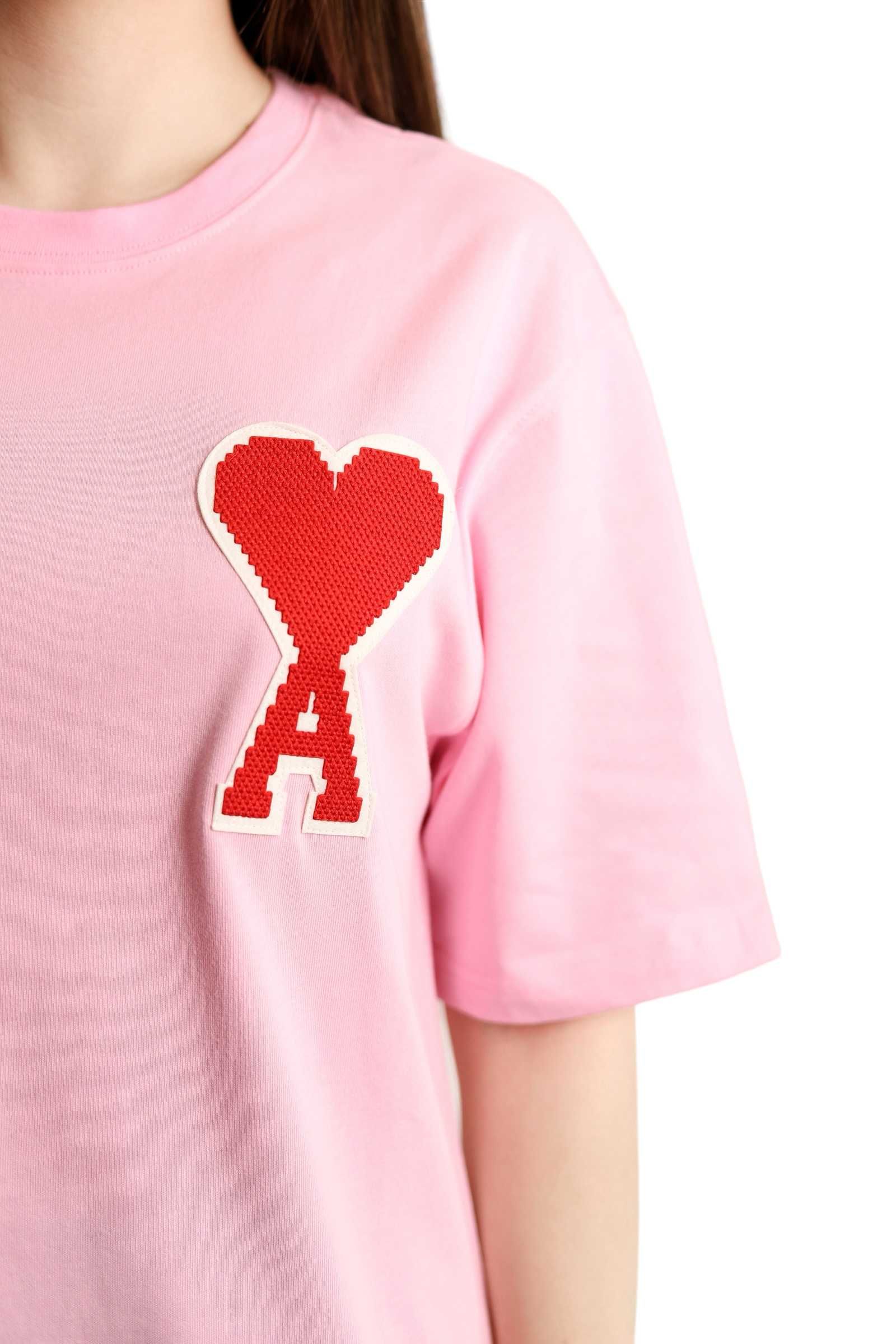 Футболка AMI Paris Ami De Coeur T-Shirt Patch Pink Red Heart