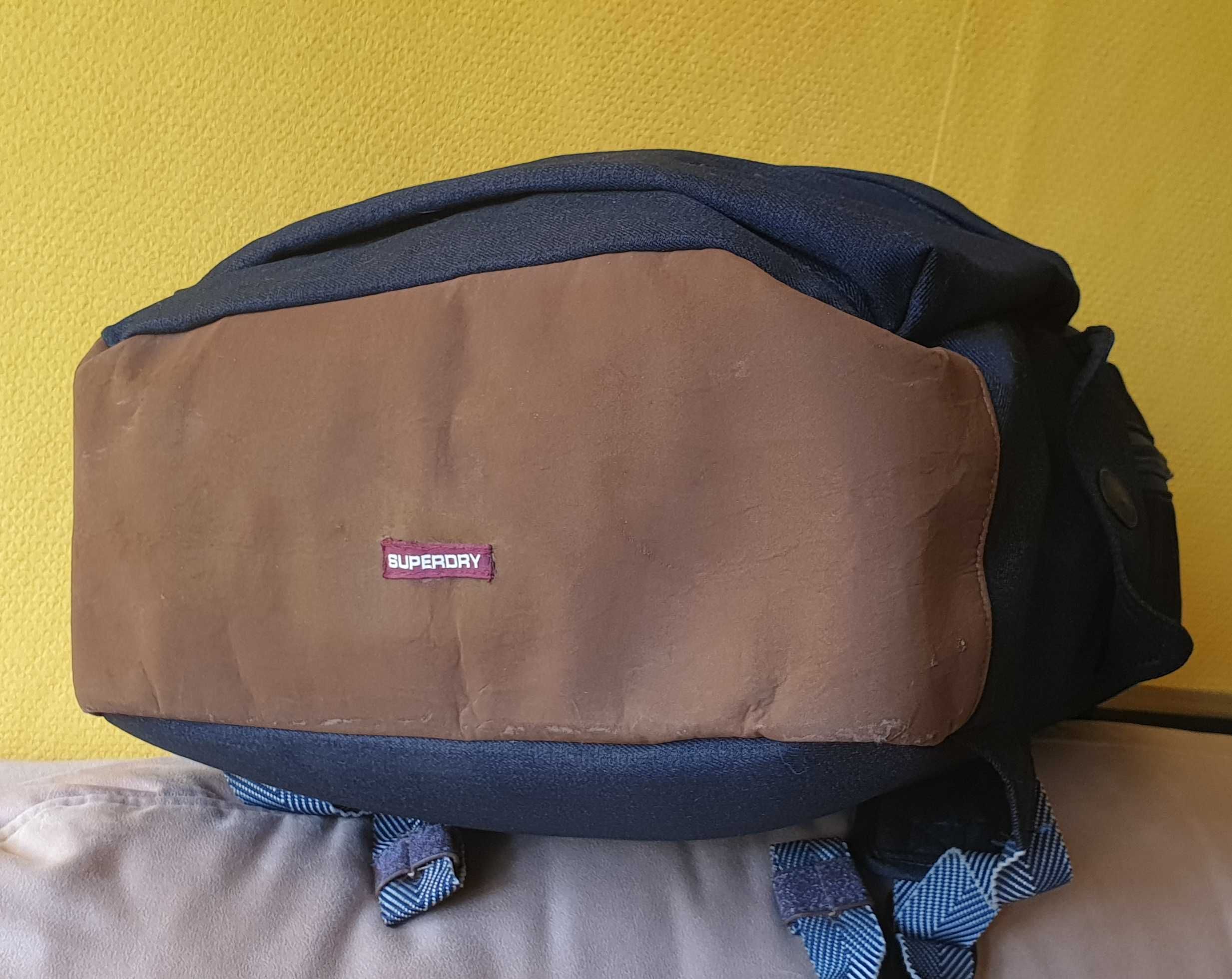 Oryginalny plecak SuperDry