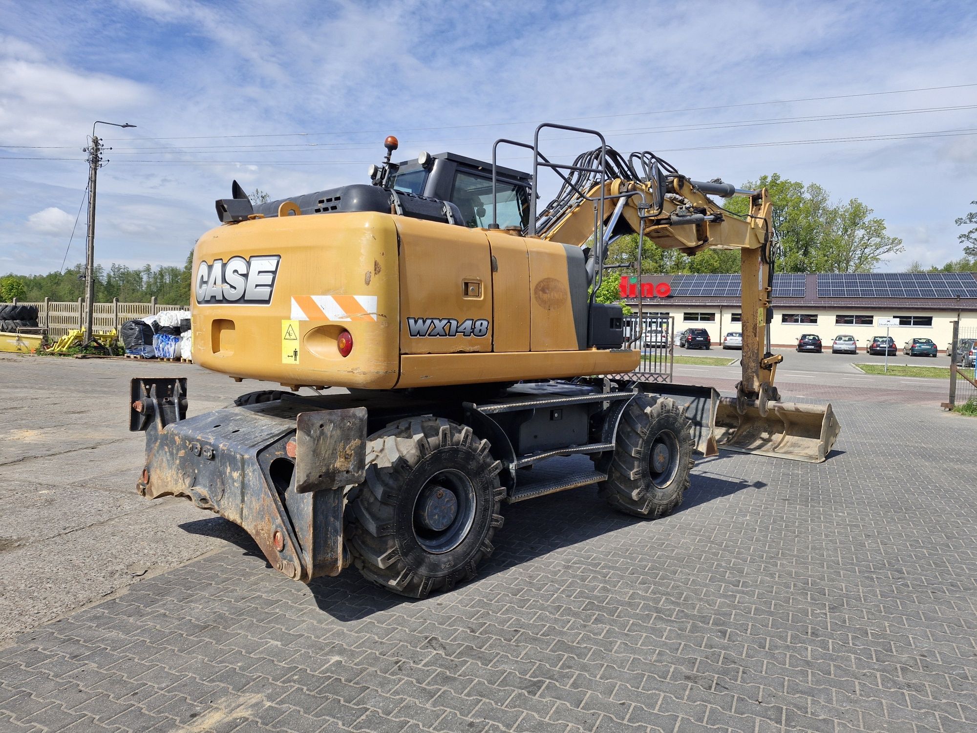 Case wx 148 jcb js 145, 130, liebherr 316,900