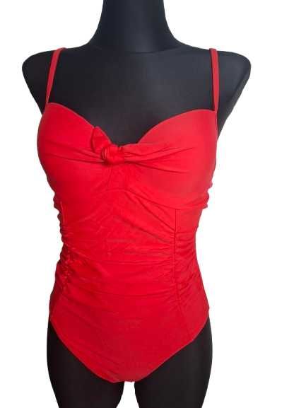 Czerwony strój kąpielowy S (131)