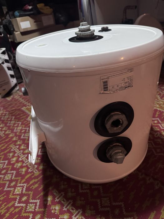 Zbiornik buforowy wiszący GALMET