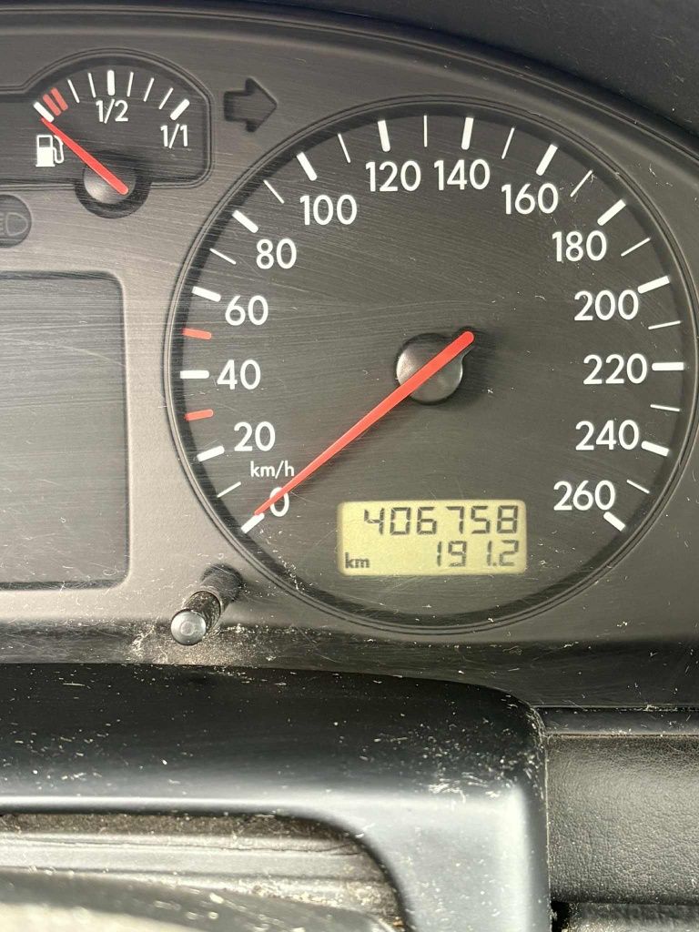 Volkswagen Passat B5 1.6 lpg