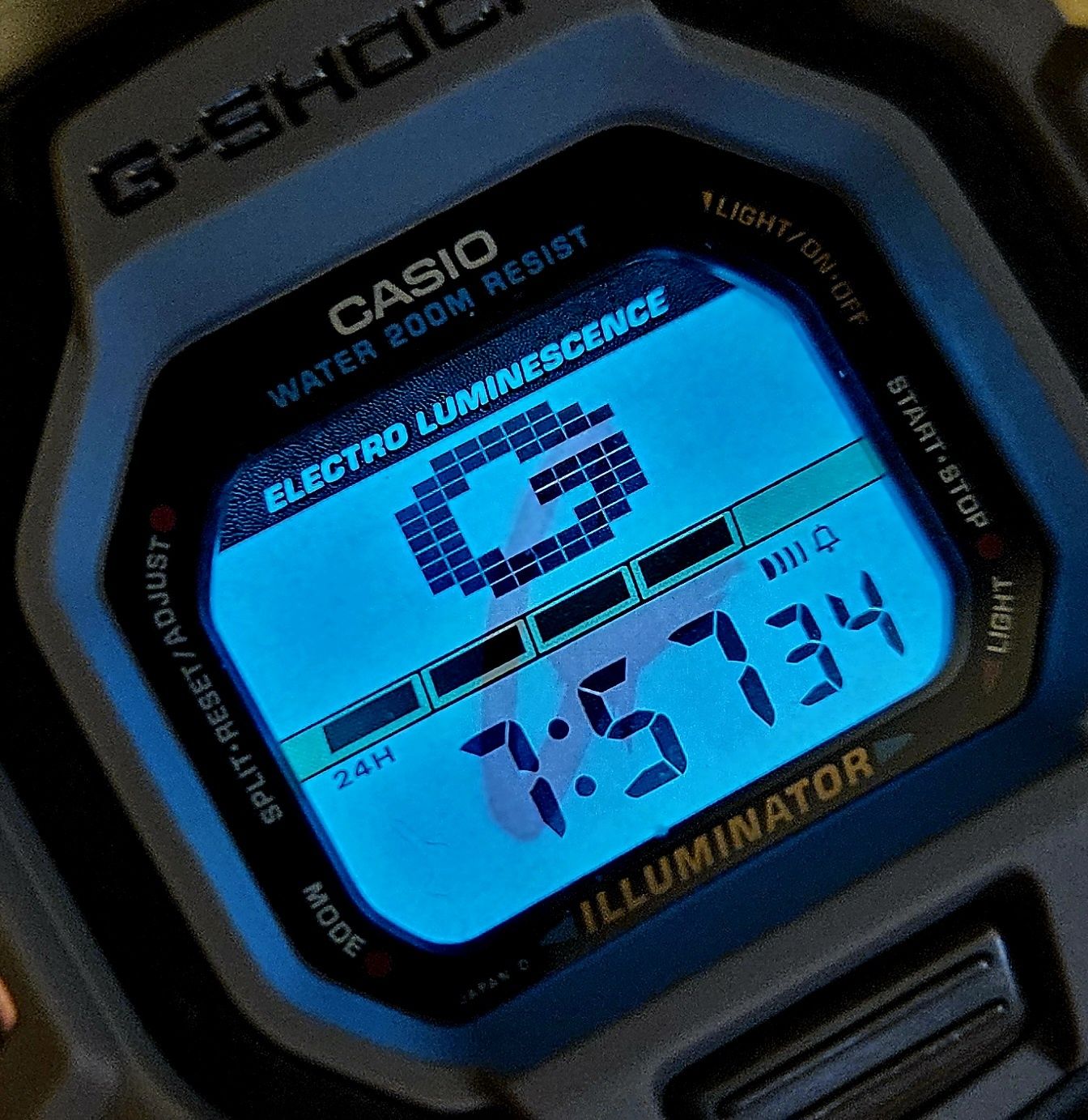 DW-8140 Gundam II vintage-G Casio G-shock 1995