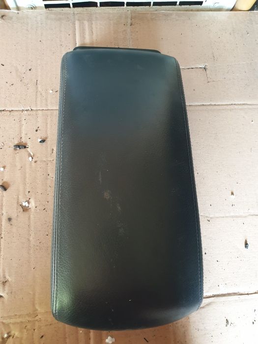 Podłokietnik skóra citroen c5 III bdb