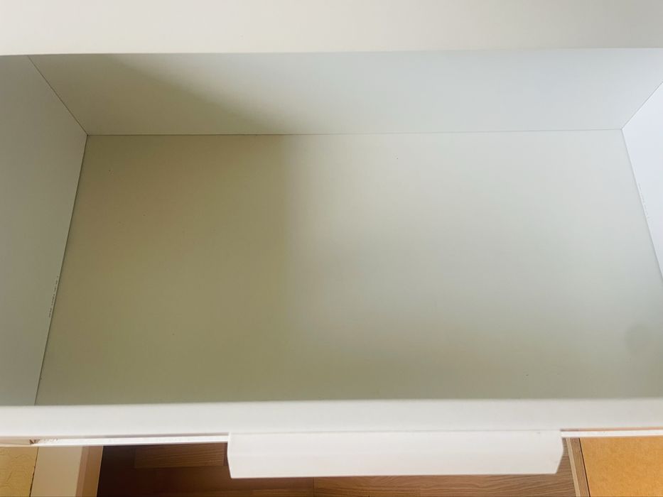 BRIMNES Komoda, 4 szuflady, biały/szkło matowe, 78x124 cm