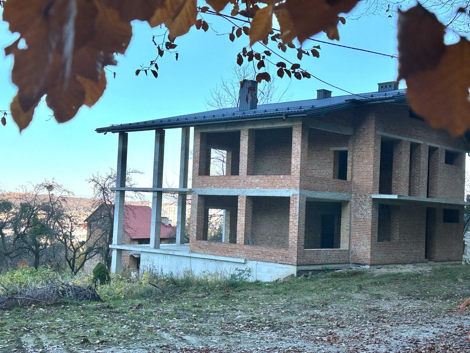 Продаж будинку Винники вул.Забава