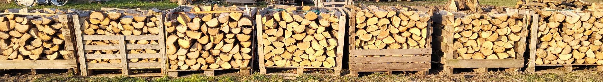 Sprzedam drewno kominkowe  opałowe  suche na zimę 2025/26  Polecam !