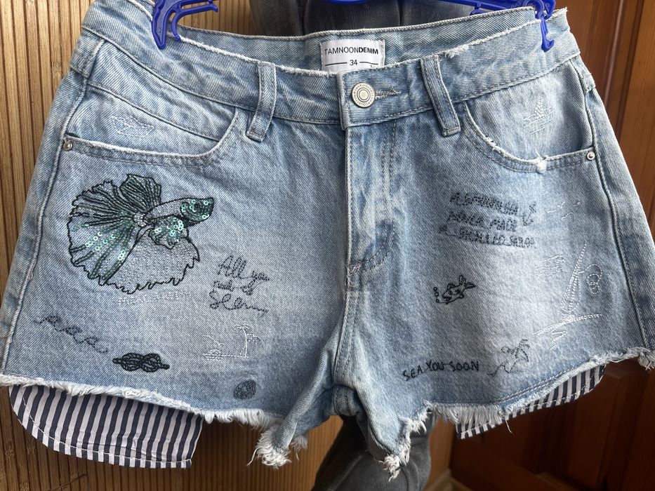 Джинсові шорти жіночі