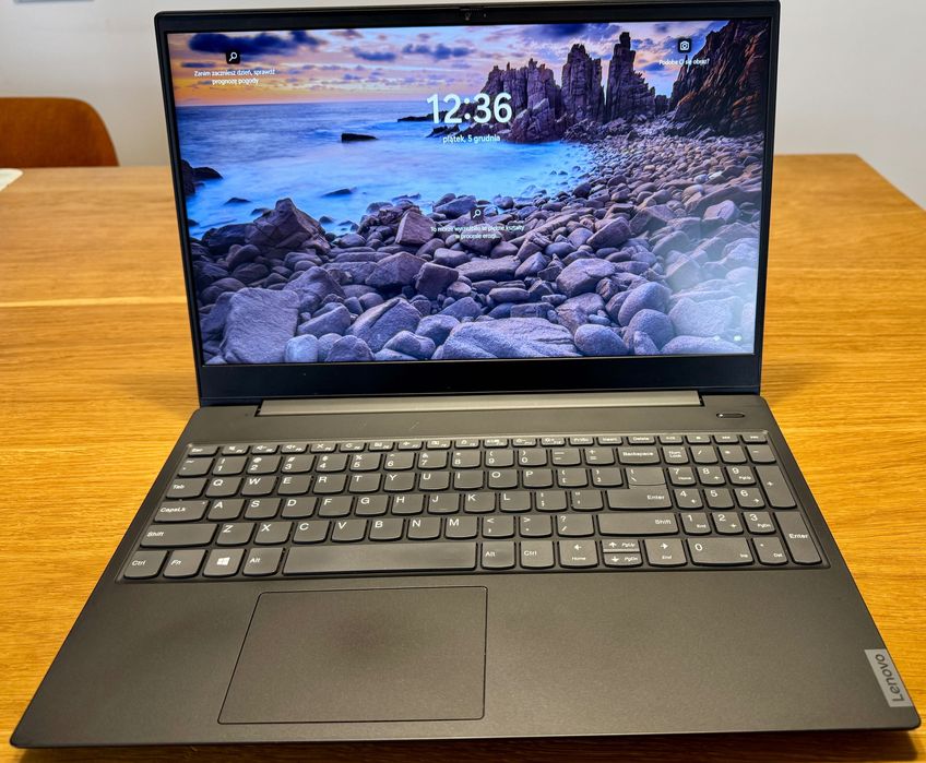 Lenovo IdeaPad S340-15IIL – bardzo dobry stan, mało używany