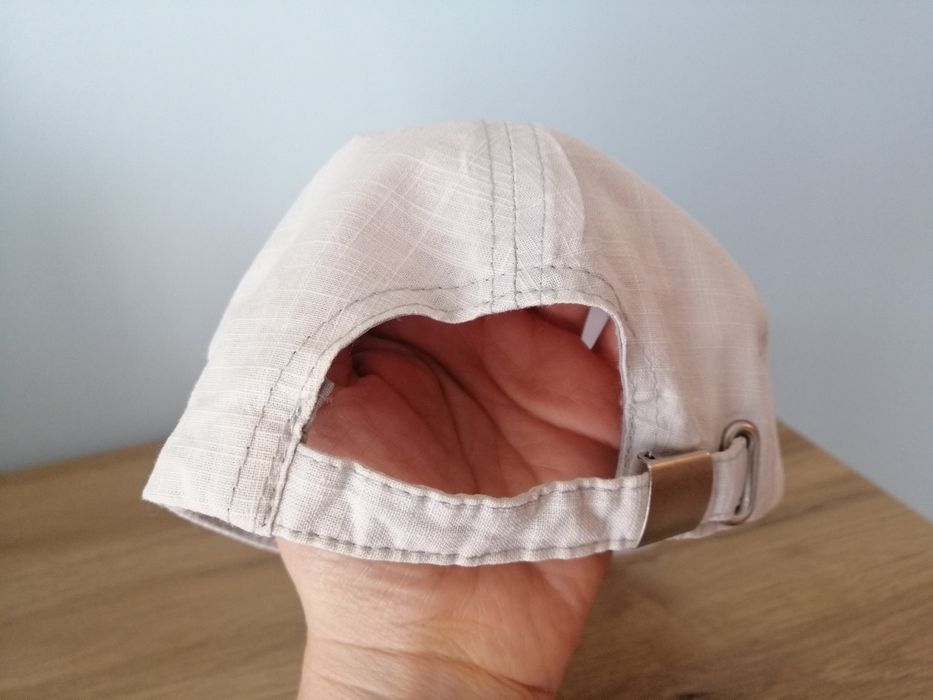 Czapka z daszkiem
