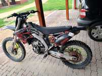 Sprzedam ramę Suzuki rmz 250