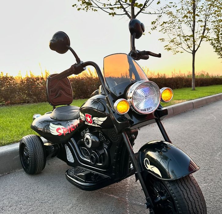 Дитячий електромобіль мотоцикл на акумуляторі витримує до 80 кг