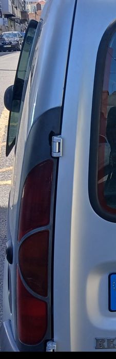 Farolins Renault Kangoo