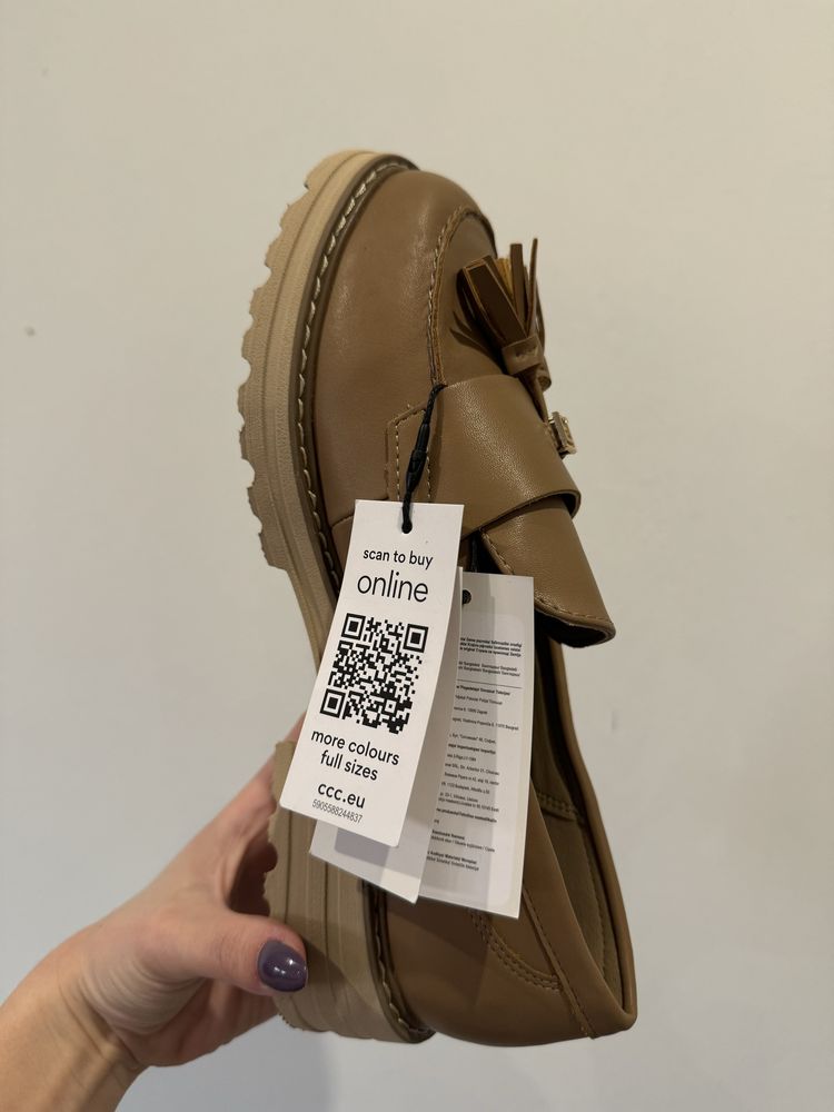 Nowe loafersy skórzane, 38
