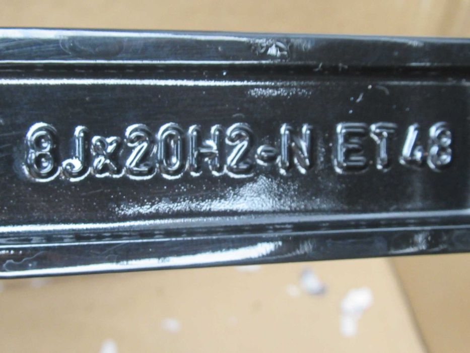 Felga 20 Mercedes GLB AMG 8x20 ET48 oryginał