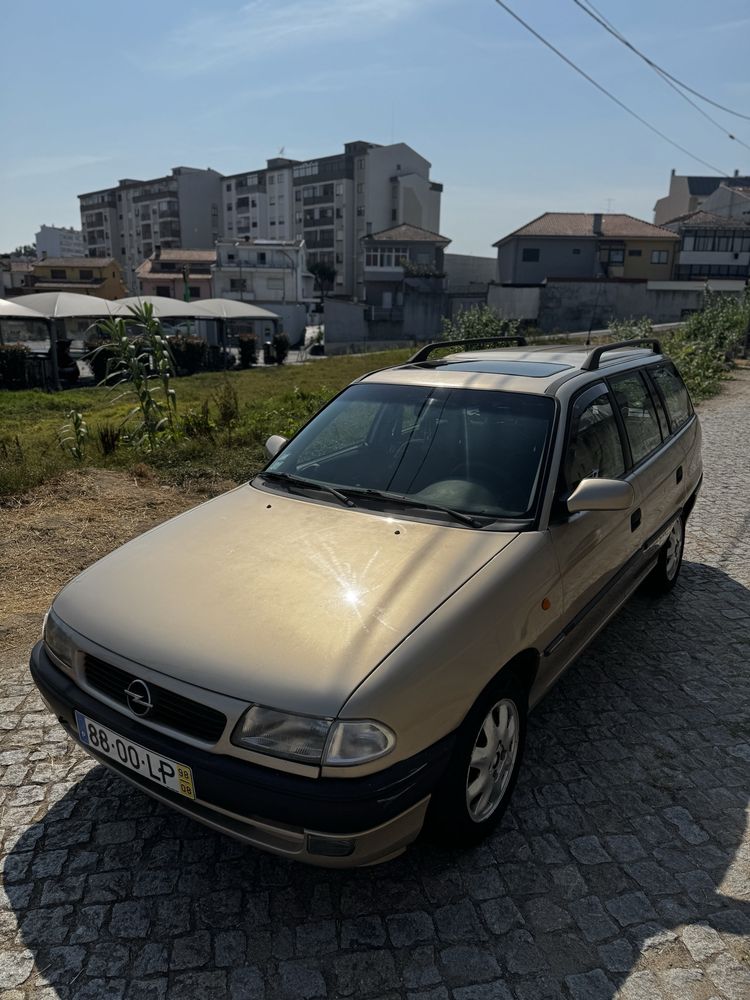 Opel Astra 1.6 1998 (c/ 217mil KM)