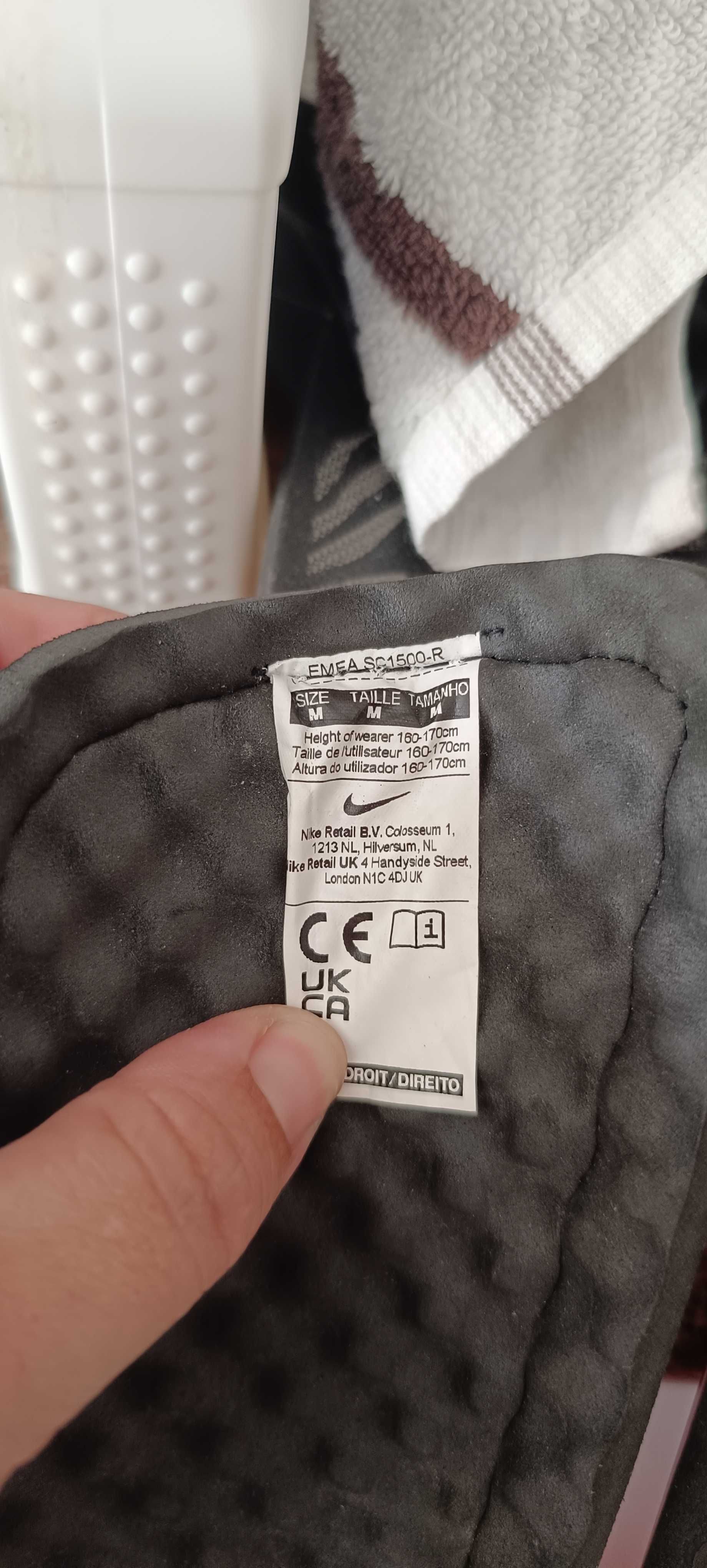 Caneleiras nike tamanho M