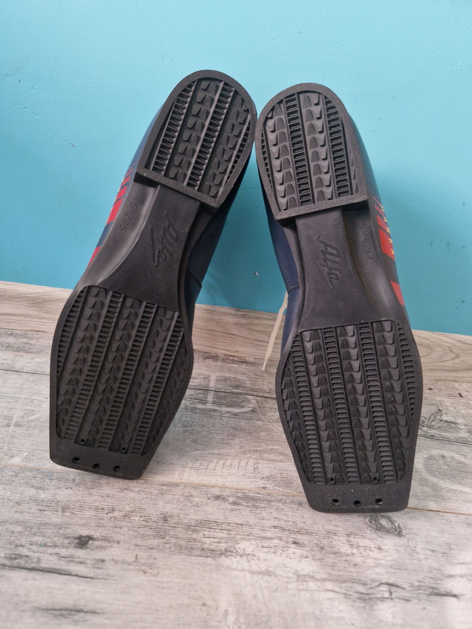 Buty do nart biegowych Alfa NN75 roz. 45 z futerkiem