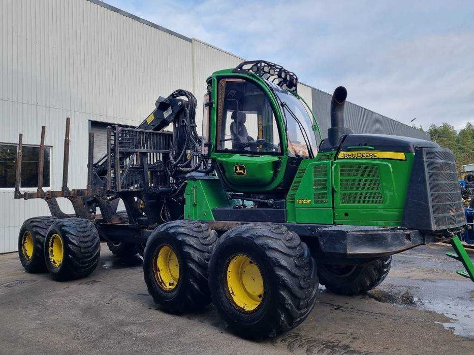 John Deere 1210E IT 4 Forwarder