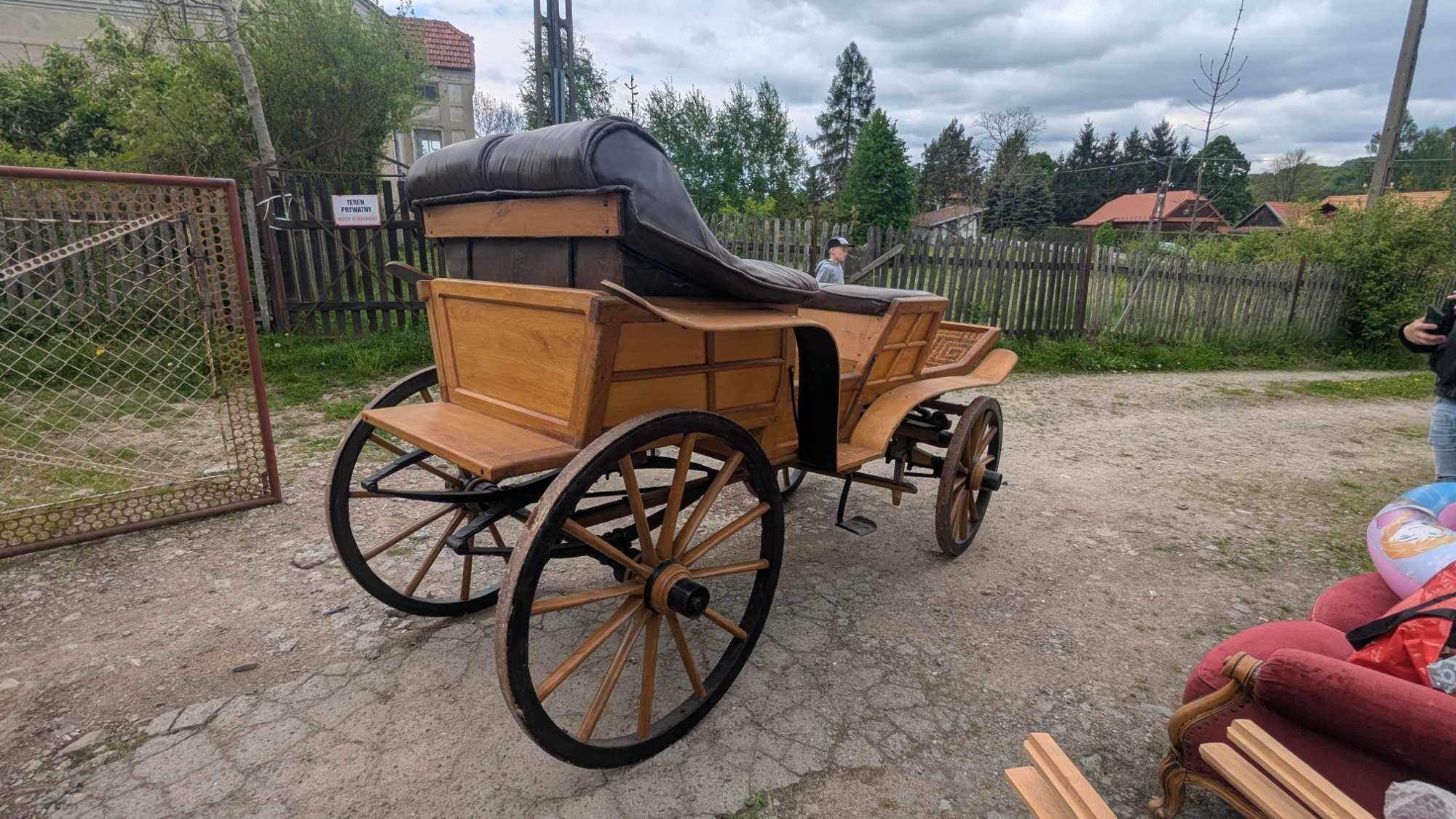 Bryczka konna, wóz konny