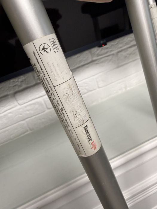 Регульовані алюмінієві милиці Doctor Life | Алюминиевые костыли