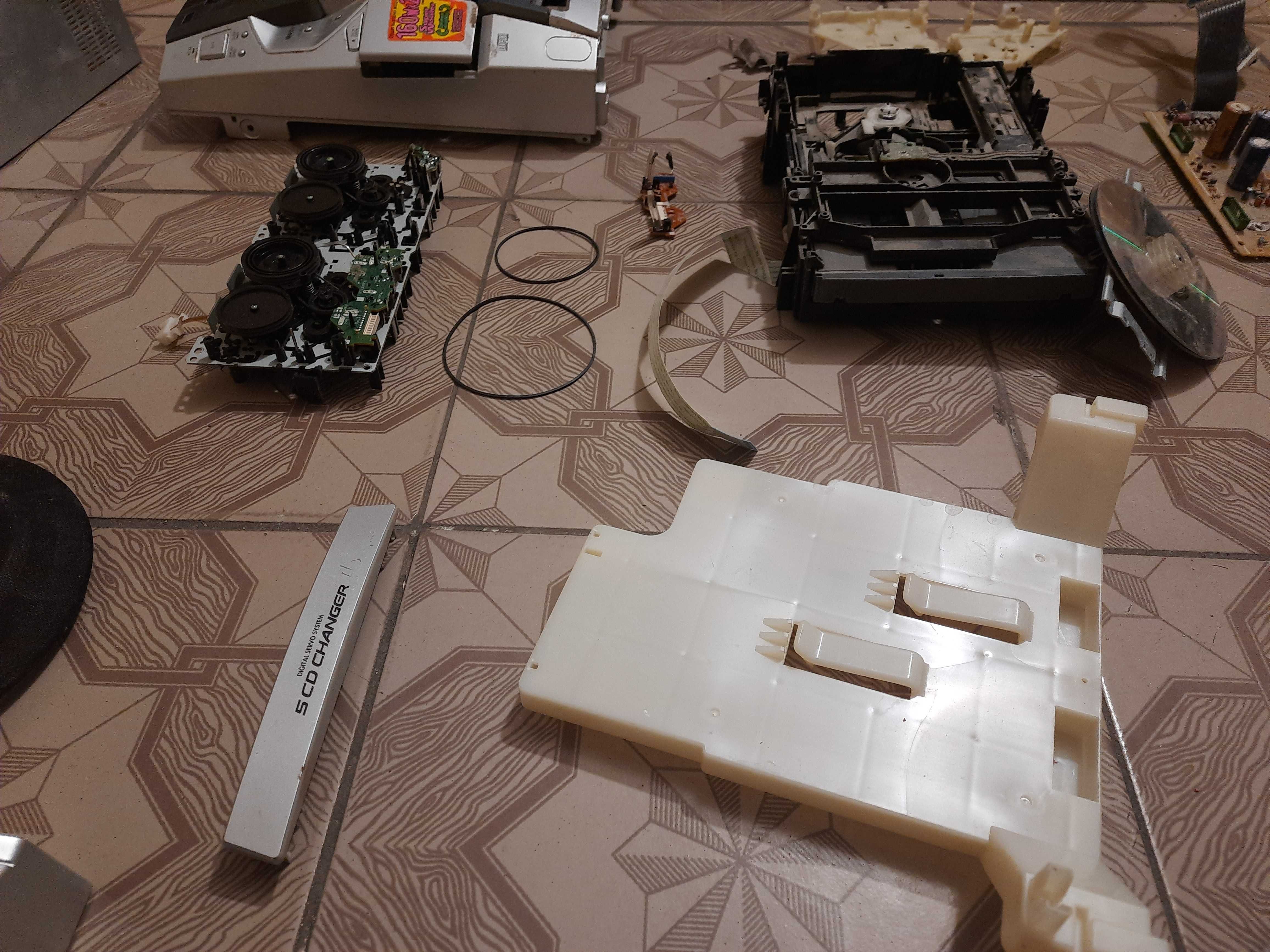 Запчасти от музыкального центра Panasonic SA-AK52 (донор)