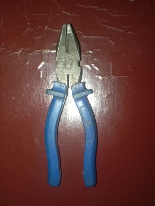 Продам срочно товар для машины