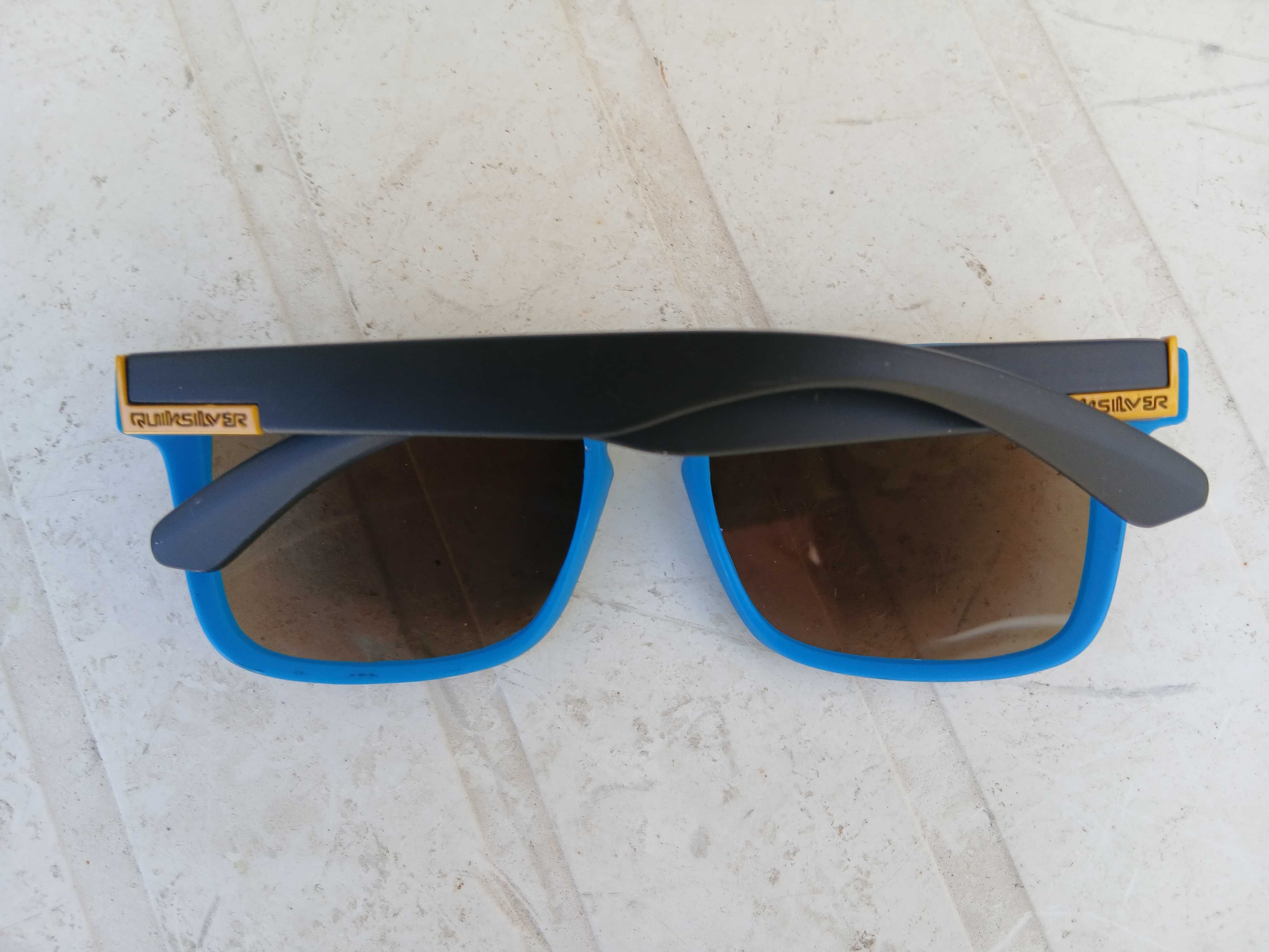 Quiksilver, óculos de sol excelentes, UV400, a estrear