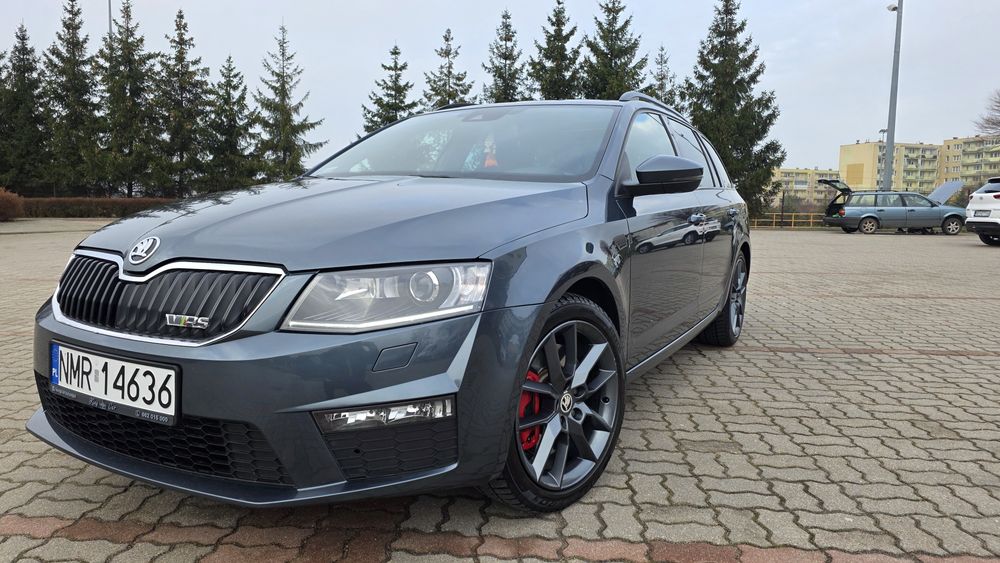 Skoda Octavia vrs rok 2015 silnik 2.0 diesel 184 km ładna zamiana