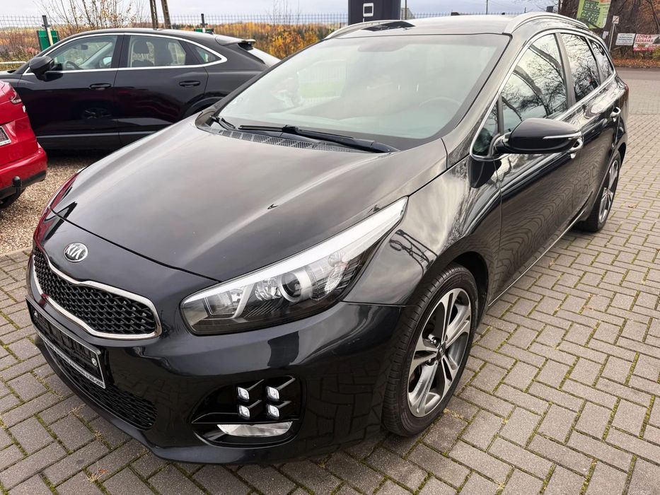 Kia Ceed 1.6 CRdi 136 KM GT Line Led Lavi Kamera Alu !