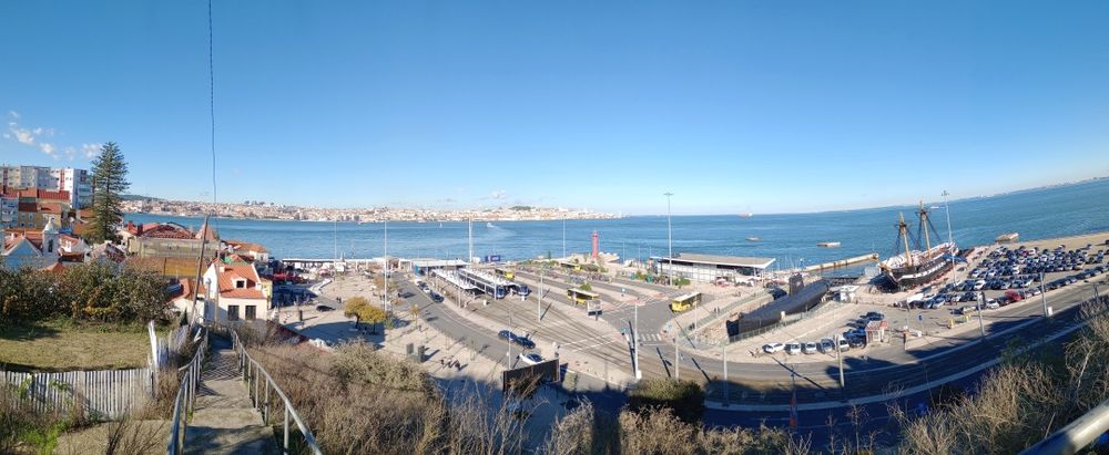 Apto T3 exclusivo pronto a habitar em Cacilhas