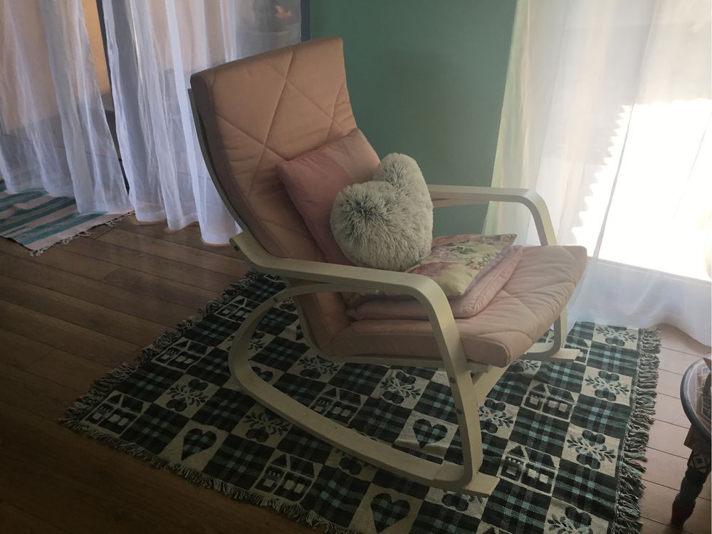 Cadeirão de baloiço  IKEA branco
