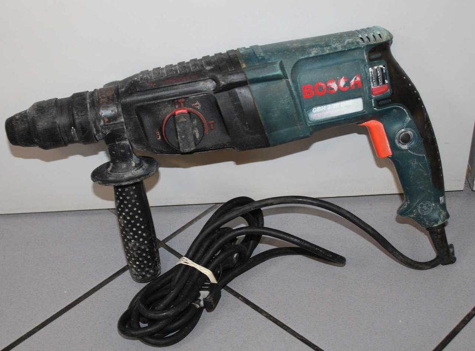 Młotowiertarka Bosch GBH 2-26 800W SDS Plus