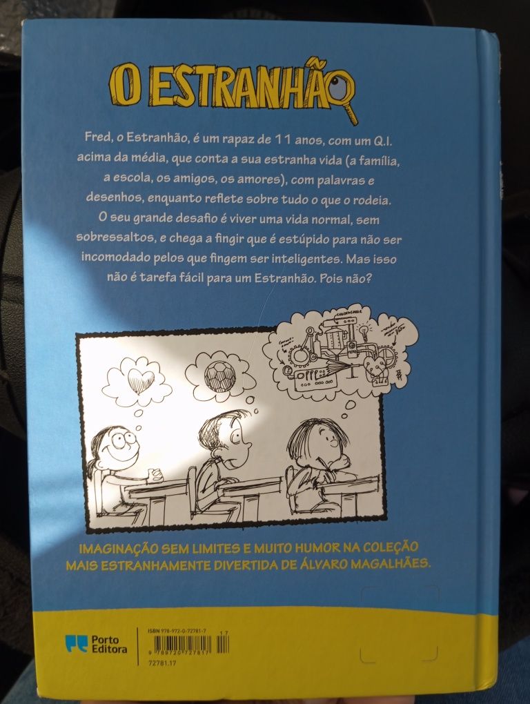 Livro o Estranhão