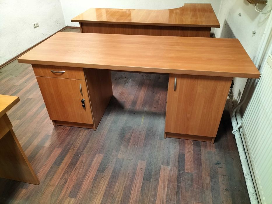 Meble biurowe - biurko