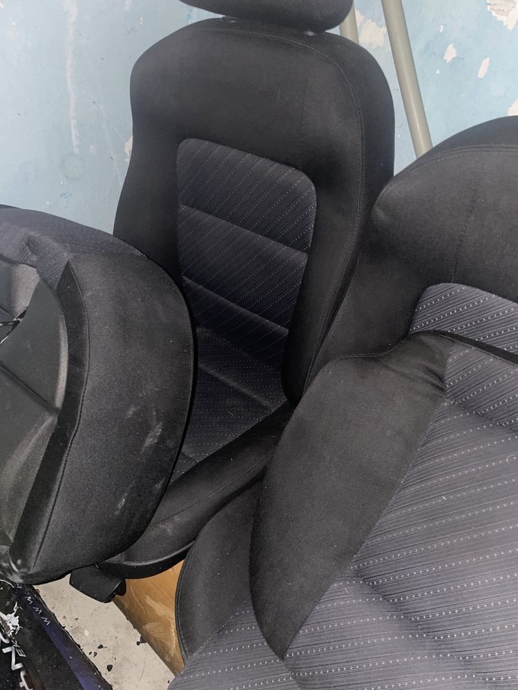 Turbo 1.8t 1.9 dokładka fotele golf 4 leon toledo silnik 1.9 tdi agr
