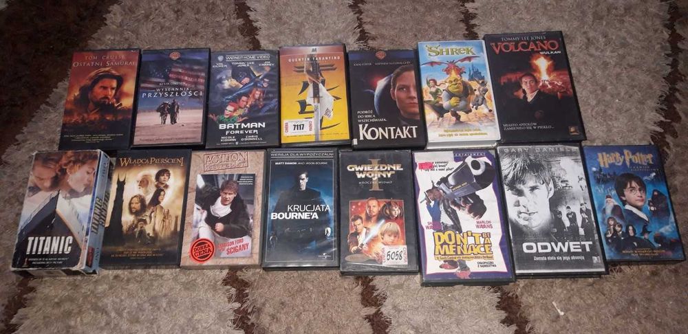 Film VHS -wulkan,Kontakt,Batmani inne