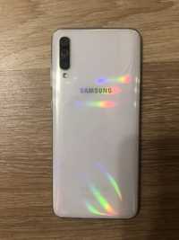 Смартфон Samsung A70