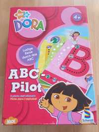 Gra DORA po angielsku ABC Pilot