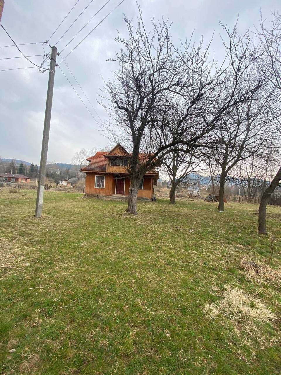 Власний будинок в Микуличині, чудове місце під бізнес