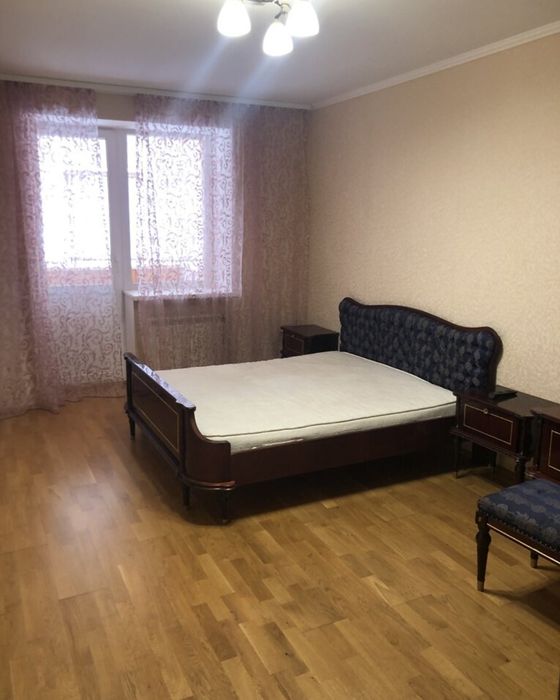 Двухкомнатная квартира.  Автономное отопление.  Соборности