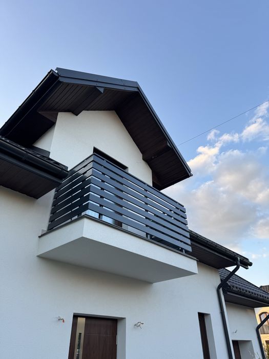 Balustrady bramy furtki przesla montaz ogrodzen panelowych