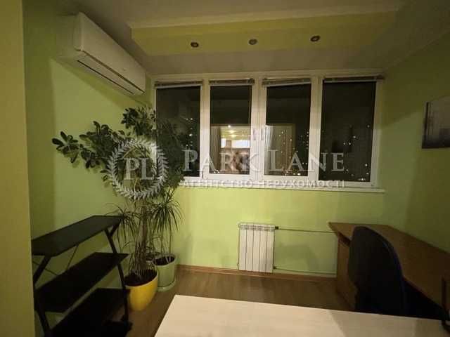 Оренда  3 кімнативул Ахматової 16в метро Позняки Григоренка