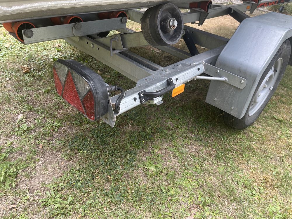 BUSTER SCC - łódź aluminiowa komplet z przyczepą i silnikiem
