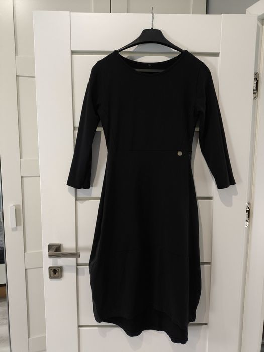 Sukienka damska Laleli czarna rozm.uni S/M Andrzejki Wigilia Sylwester