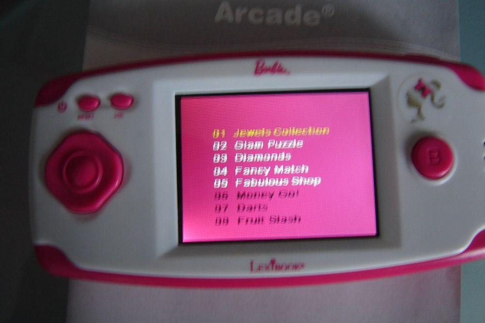 Jogo electronico Lexibook Barbie com 120 jogos