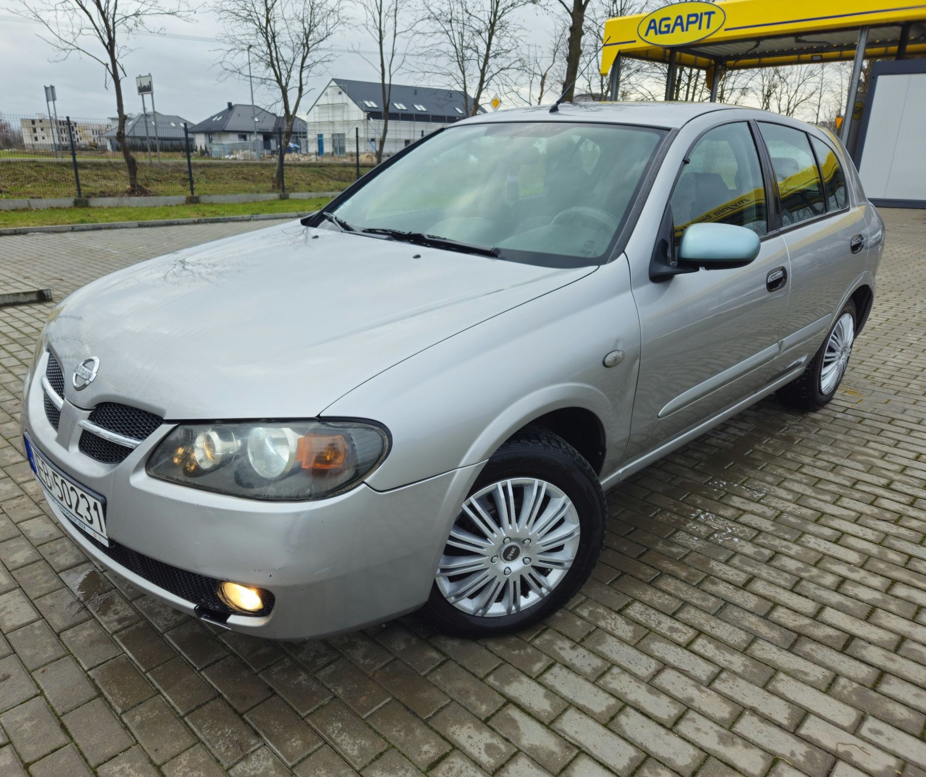 Nissan Almera 1.8b 2006r