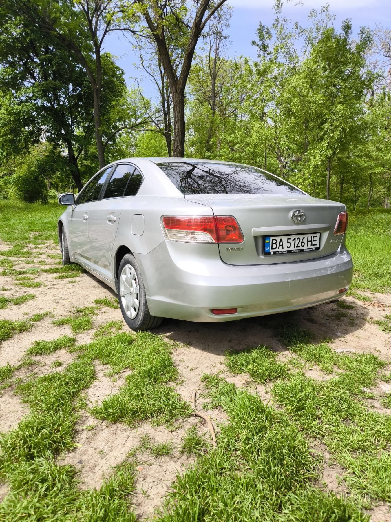 ПРОДАМ avensis авенсіс   2010Р ГАЗ/БЕНЗИН