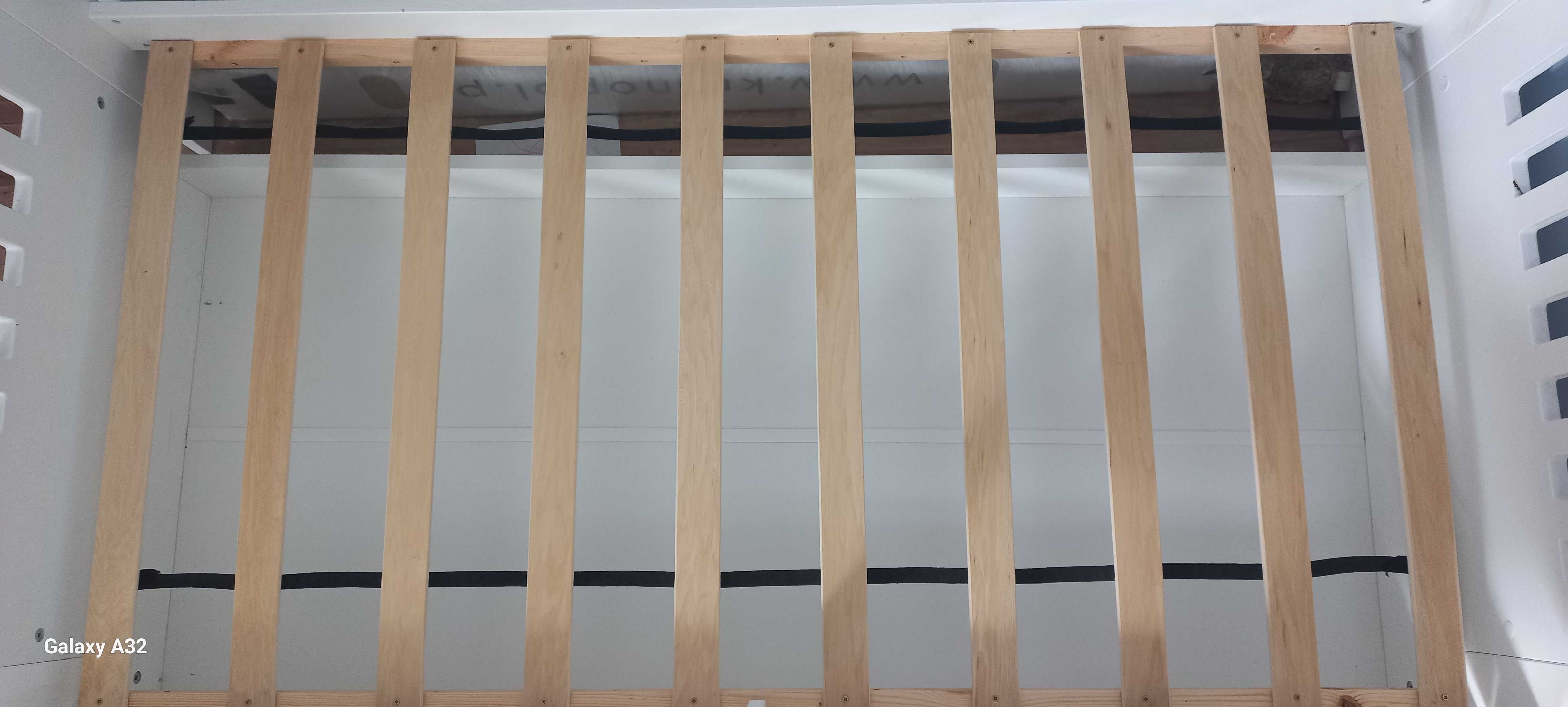 Łóżko dziecięce Domek 160x80 dla dzieci biały z materac