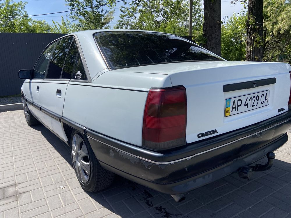 Продам Opel Omega 1.8 Газ/бенз ПО ТП